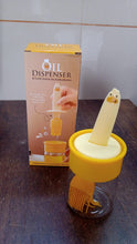 Plastic 2 in 1 Oil Dispenser Bottle with Silicone Basting Brush (1 Set)